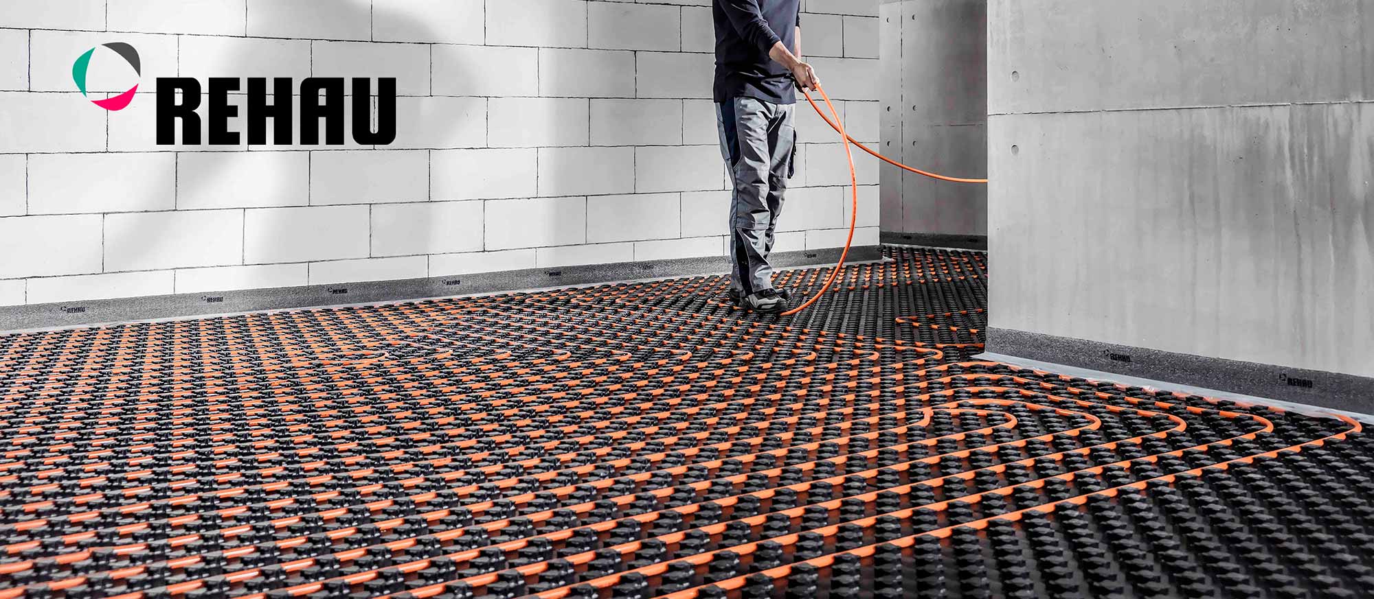 BANNER-REHAU-4